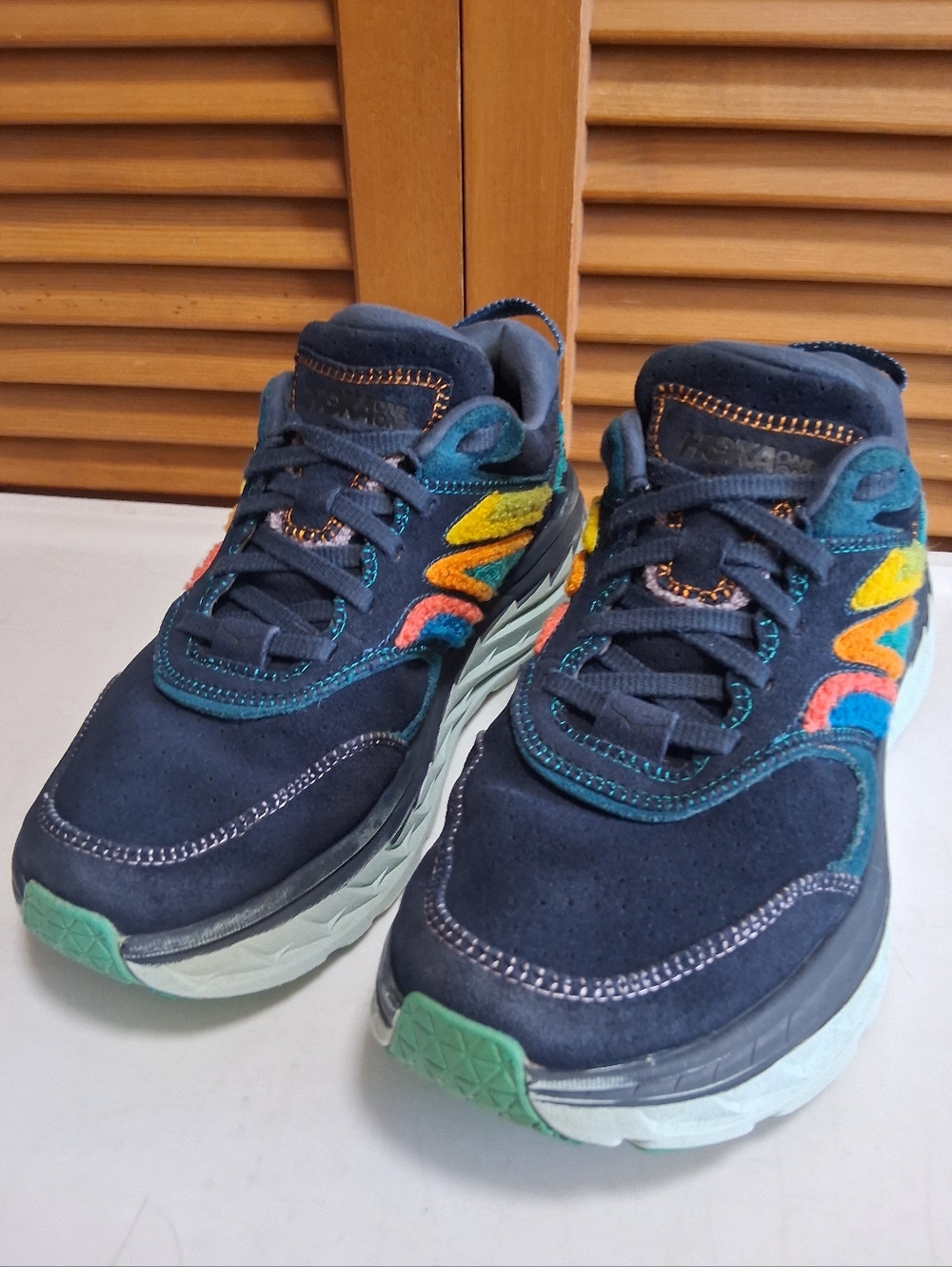 Hoka One One Bondi L Embroidery in Outer Space/Atlantis Unisex Sneakers W10, M9 - Picture 3 of 8